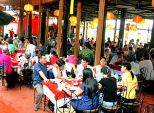 dang-ky-giay-phep-ve-sinh-toan-thuc-pham-cho-cua-hang-uong